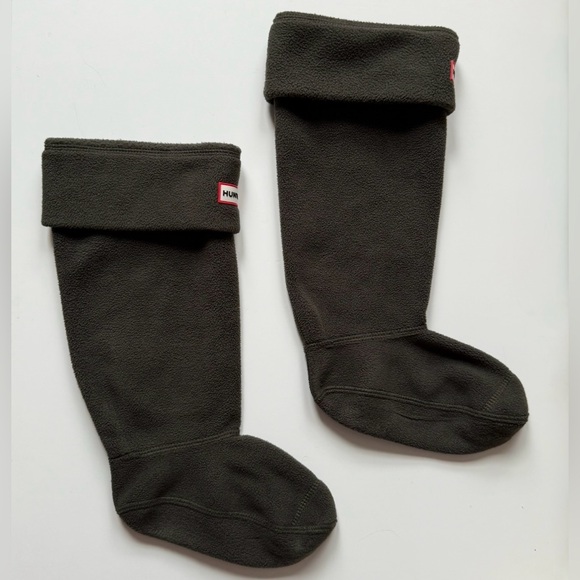 Hunter Womens Fleece Tall Cuff Boot Socks for Hunter Rain Boots, Dark Olive - M - Picture 5 of 14